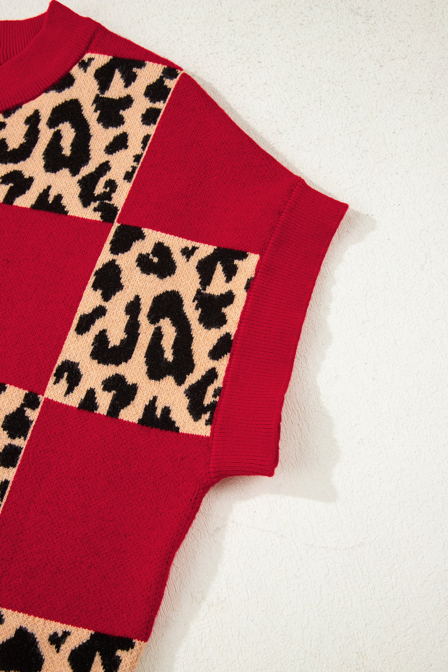 Rose Red Leopard Checkerboard Short Sleeve Knit Sweater