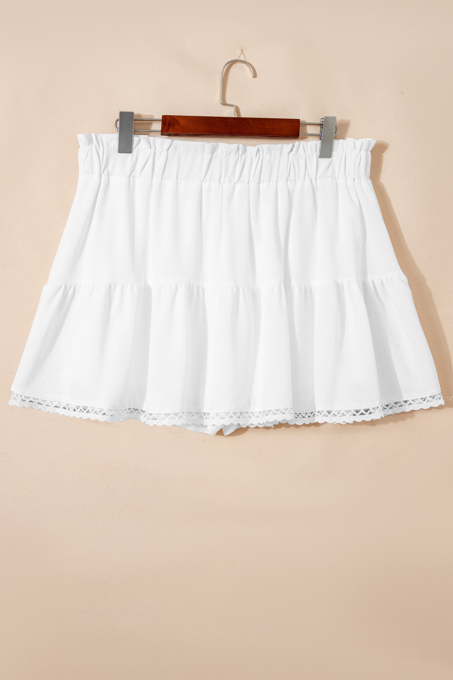 Black Plus Size Frilled Elastic Waist Lace Trim Boho Ruffled Shorts
