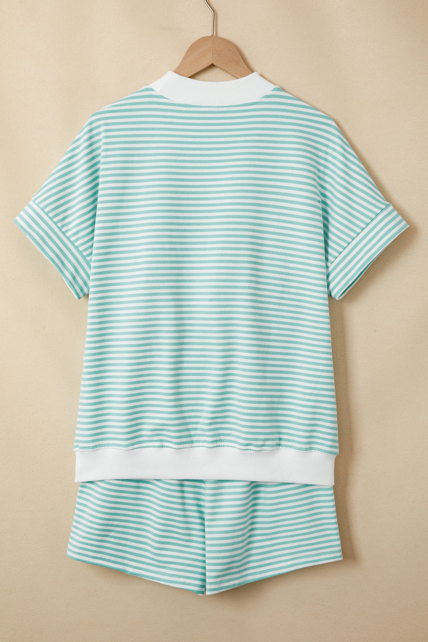 Sky Blue Stripe Cuffed Sleeve Contrast Mock Neck Tee Casual 2pcs Short Set
