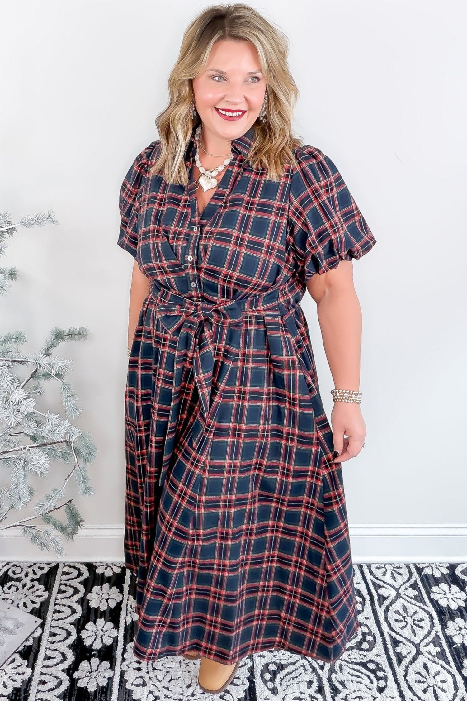 Black Plaid V Neck Short Sleeve Belted Waist Long Casual Dress