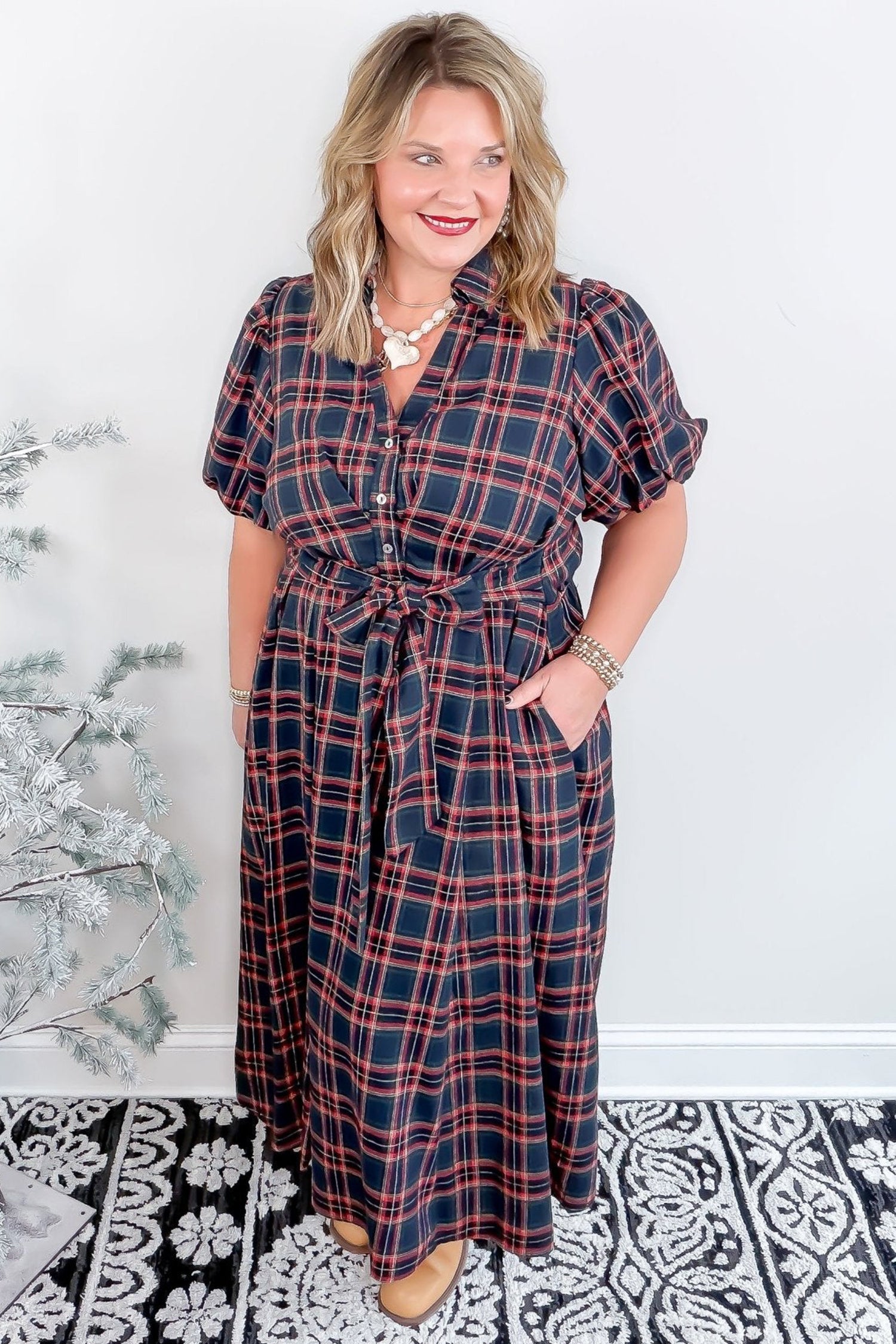 Black Plaid V Neck Short Sleeve Belted Waist Long Casual Dress