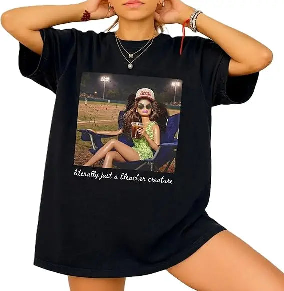 Y2k Funny Baseball Mom Doll Face Dinking Iced Coffee Aesthetic Clothes Cute Sofball Mama Graphic T-Shirt Game Day Novelty Gift